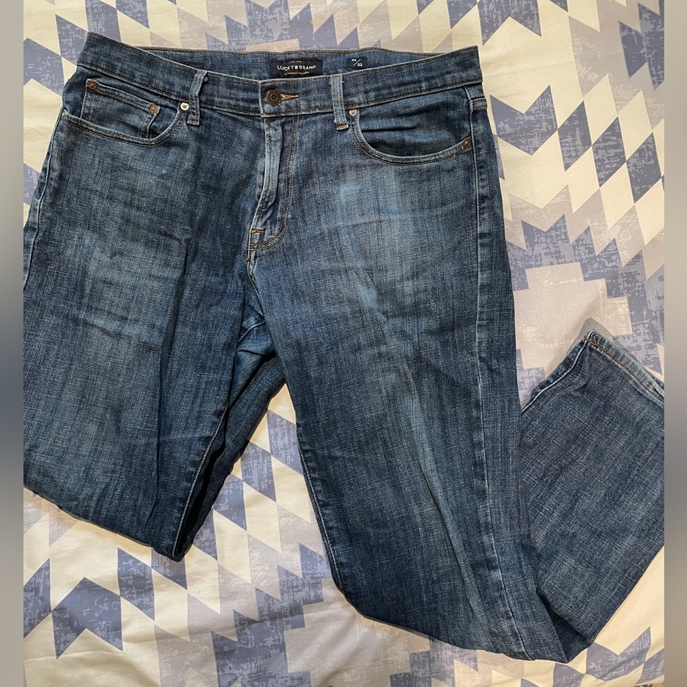 Men’s Lucky Brand Denim Jeans 221 Straight - Size 36/32